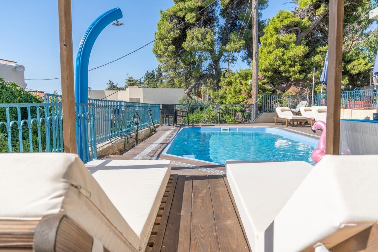 Agia Markella Hotel Vrontádos